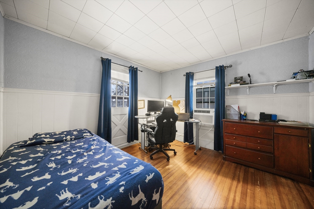 62 Somerset Street Springfield, MA 01108 - Photo 17 of 35 Gallery Image 17