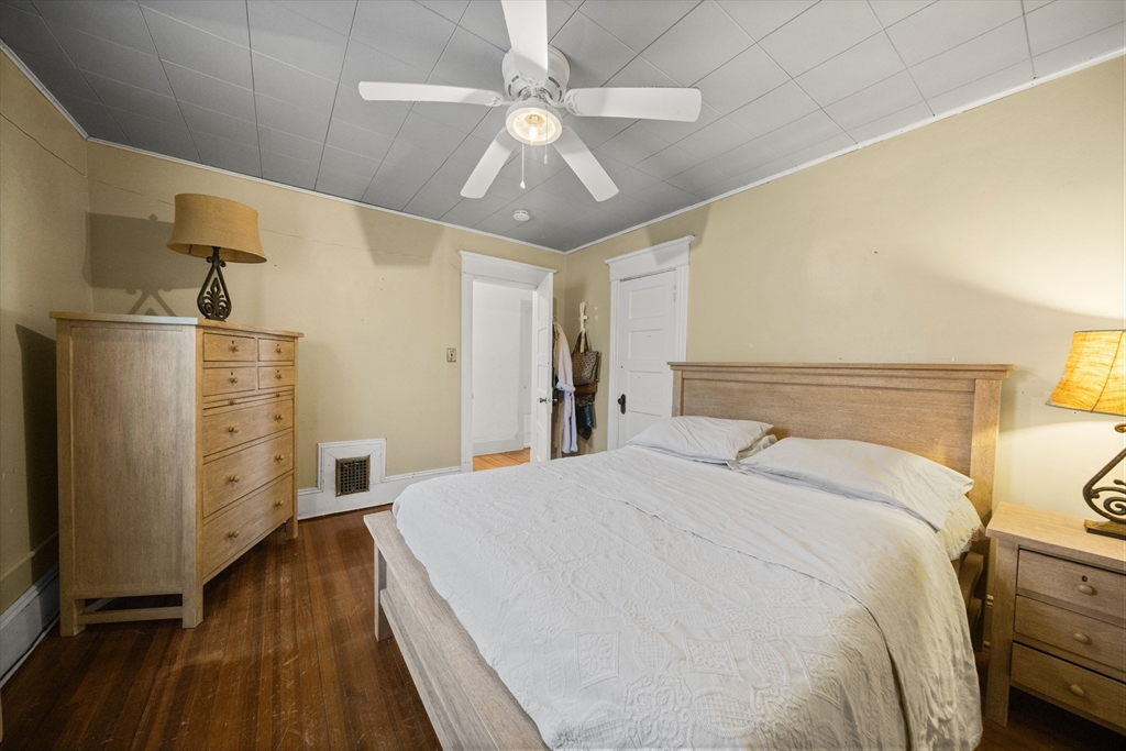 62 Somerset Street Springfield, MA 01108 - Photo 21 of 35 Gallery Image 21