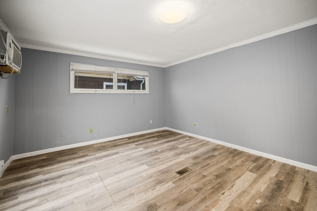 62 Somerset Street Springfield, MA 01108 - Photo 27 of 35 Gallery Image 27