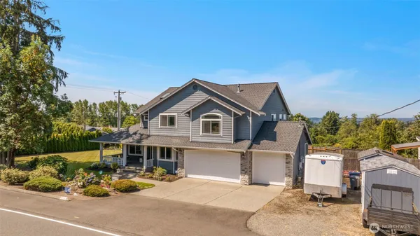 a view of a house with a outdoor space