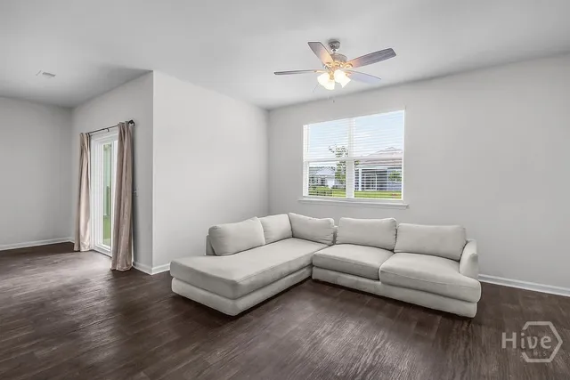 $2,200 | 105 Cole Street, Pooler, GA 31322