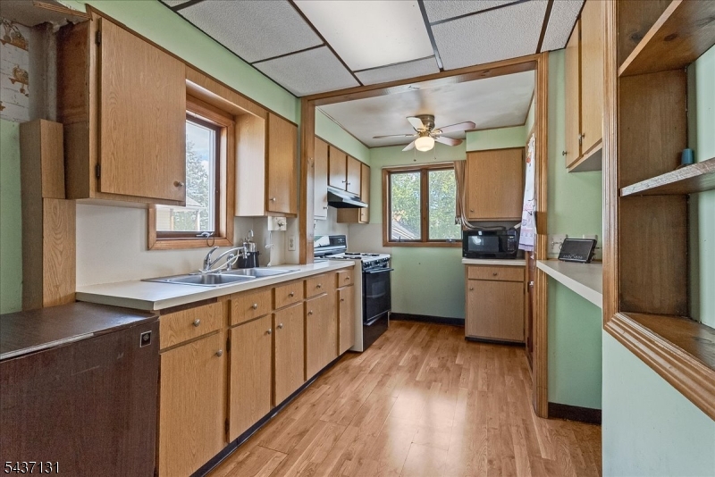 71 Battlehill Avenue Springfield, NJ 07081 - Photo 2 of 16