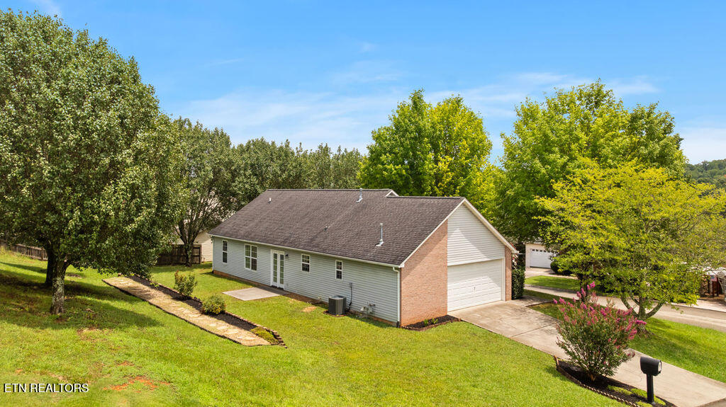 8301 Encounter Trail Powell, TN 37849 - Photo 37 of 40 Aerial 3