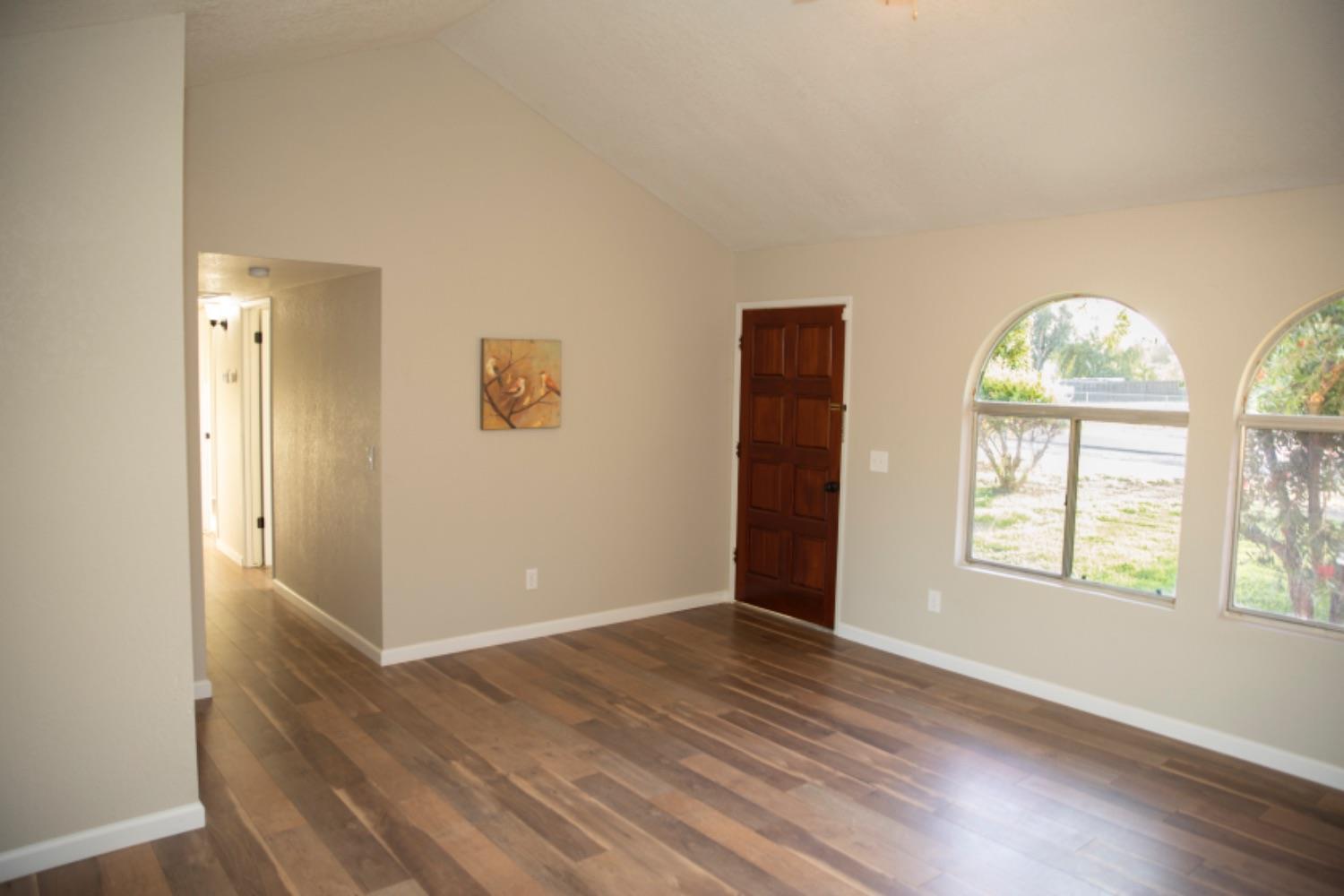 17739 Rodeo Drive Madera, CA 93638 - Photo 8 of 20 Gallery Image 8