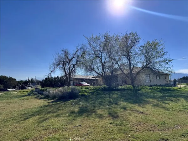 $439,000 | 9616 Schlitz Road, Phelan, CA 92371