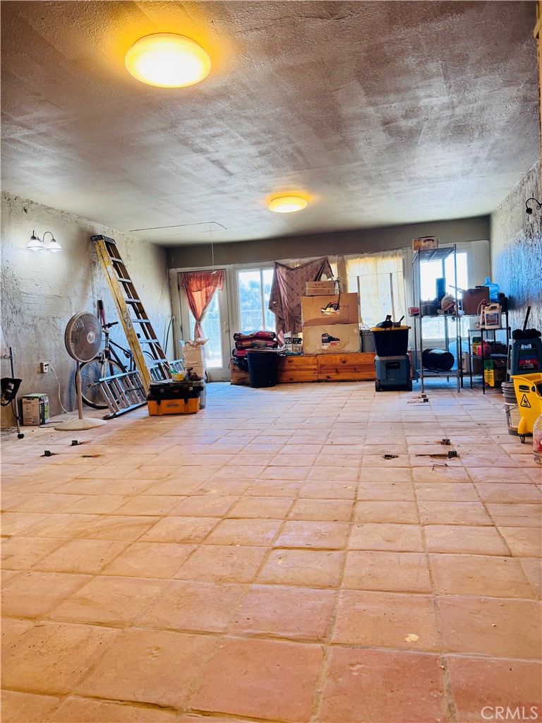 9616 Schlitz Road Phelan, CA 92371 - Photo 17 of 20