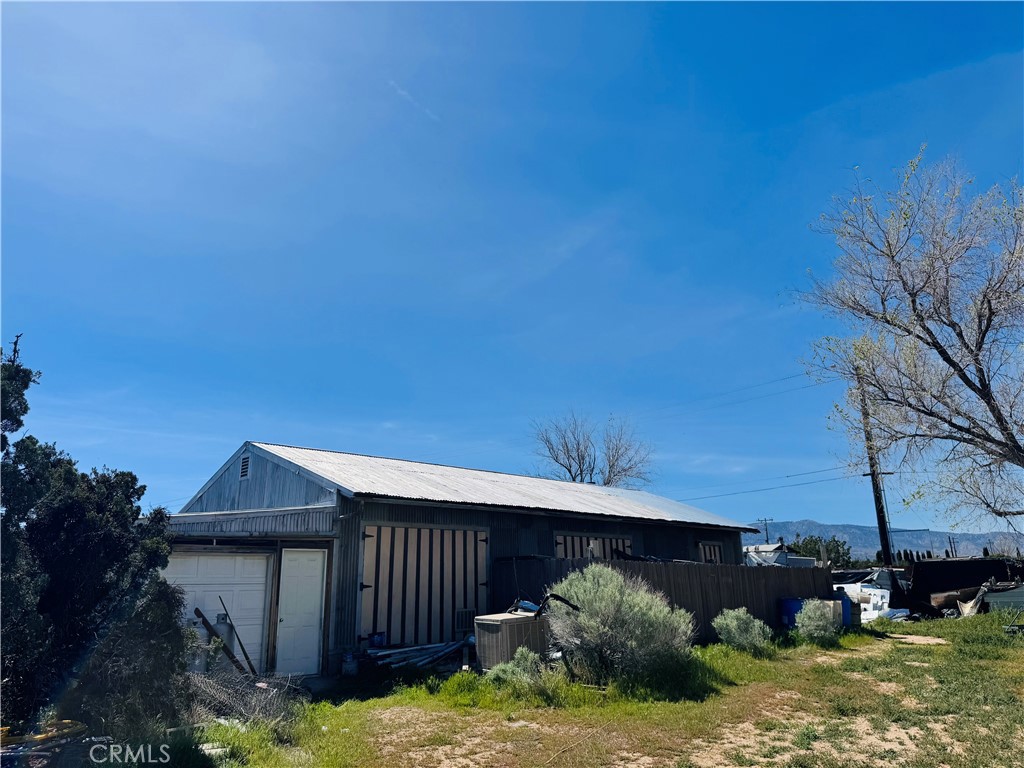 9616 Schlitz Road Phelan, CA 92371 - Photo 5 of 20