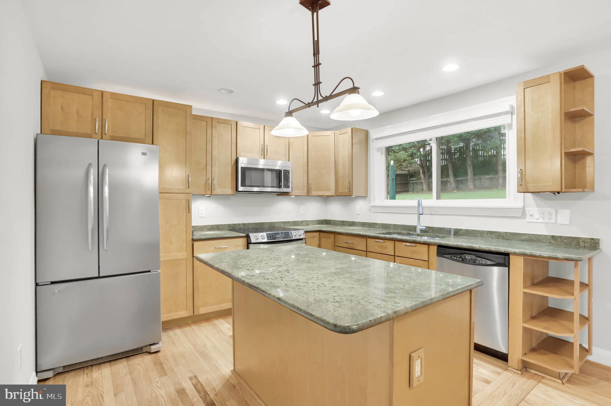 408 Waveland Road Baltimore, MD 21228 - Photo 6 of 30 Spacious Island and SS Appliances