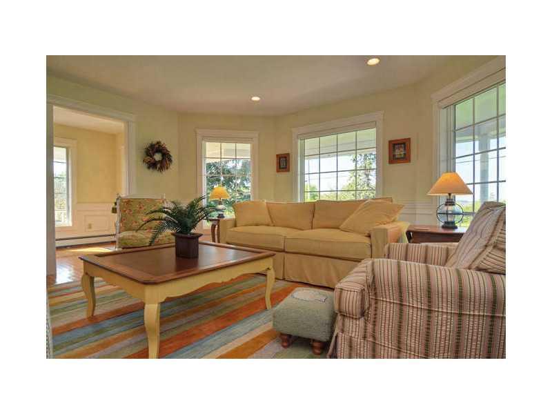 116 Two Lights Road Cape Elizabeth, ME 04107 - Photo 11 of 30 Living Room.