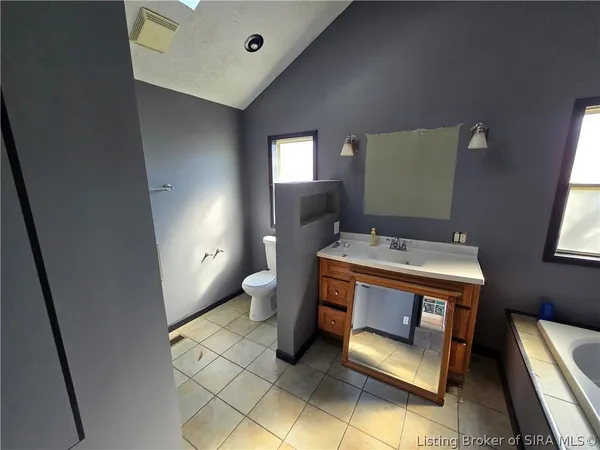 $155,000 | 400 Grandview Drive, Salem, IN 47167