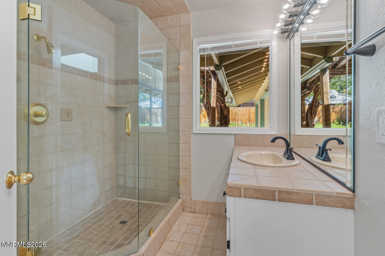2325 Homestead Place Reno, NV 89509 - Photo 13 of 19 2325 Homestead Pl (22 of 40)