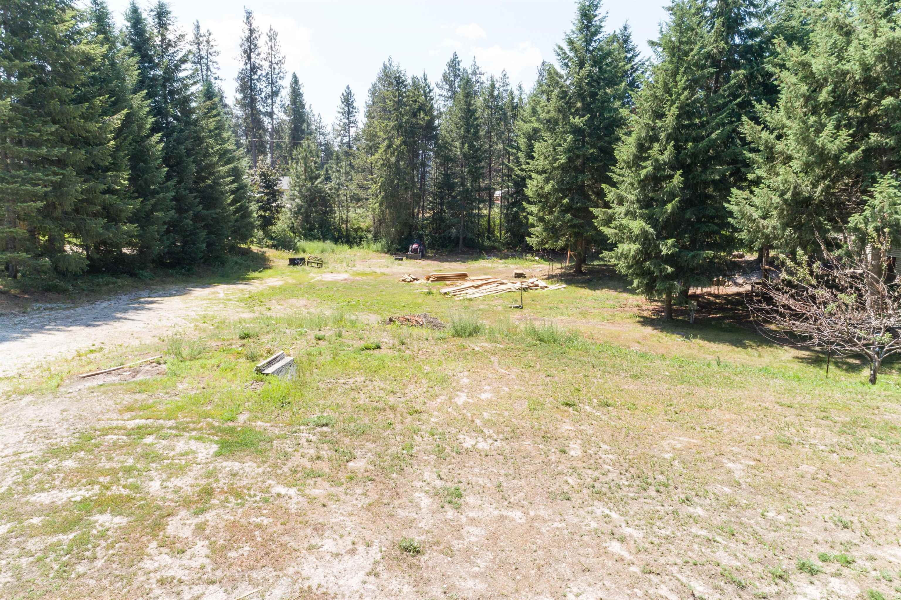 40121 Evan Road Loon Lake, WA 99148 - Photo 1 of 6 Gallery Image 1