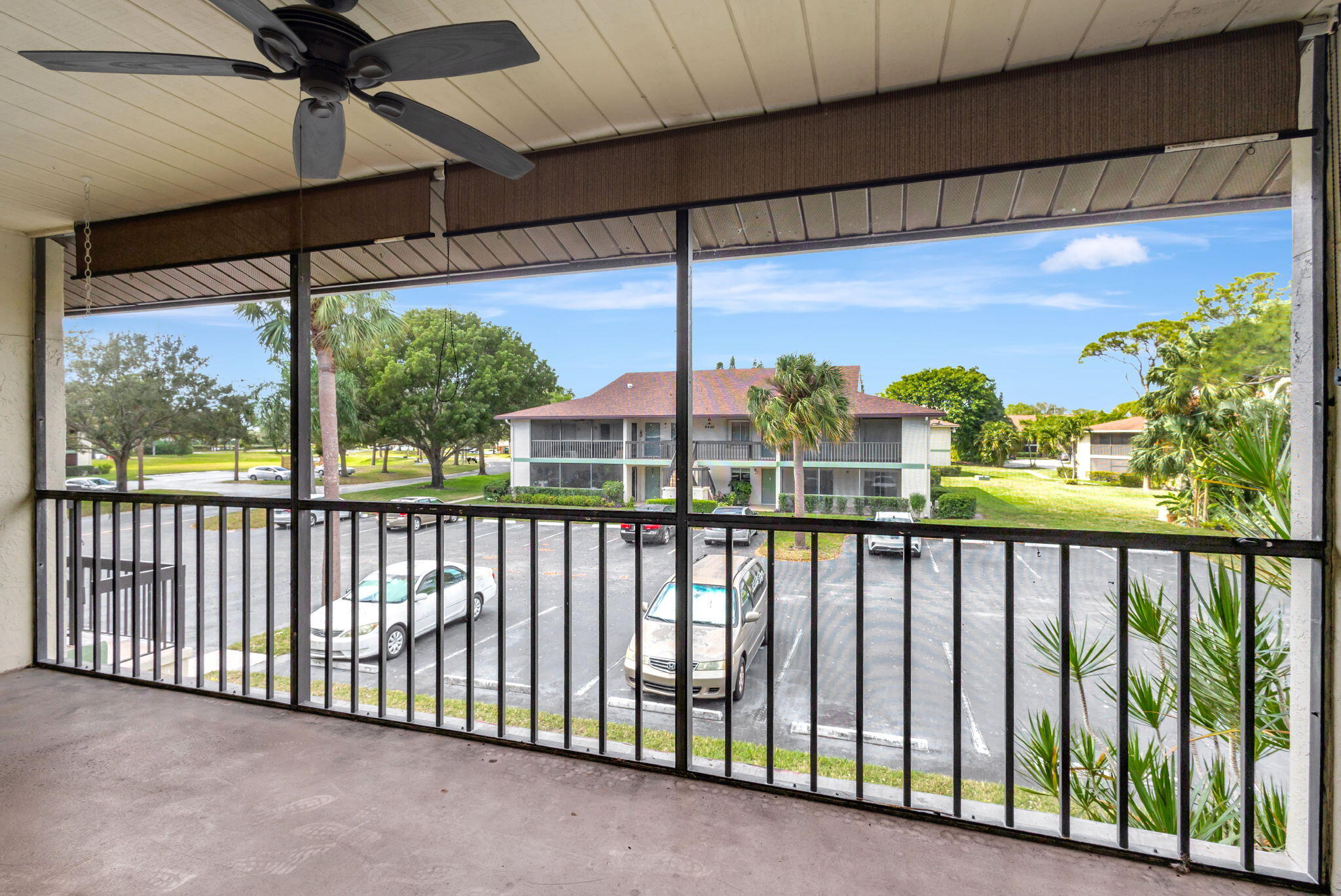 6458 Chasewood Drive, Unit E Jupiter, FL 33458 - Photo 26 of 33 a view of a balcony