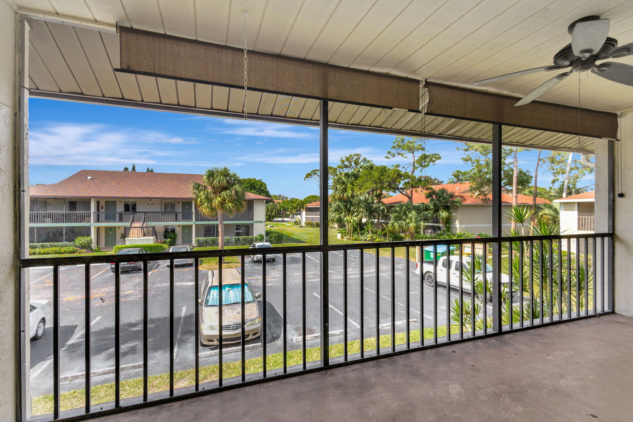 6458 Chasewood Drive, Unit E Jupiter, FL 33458 - Photo 28 of 33 a view of a balcony