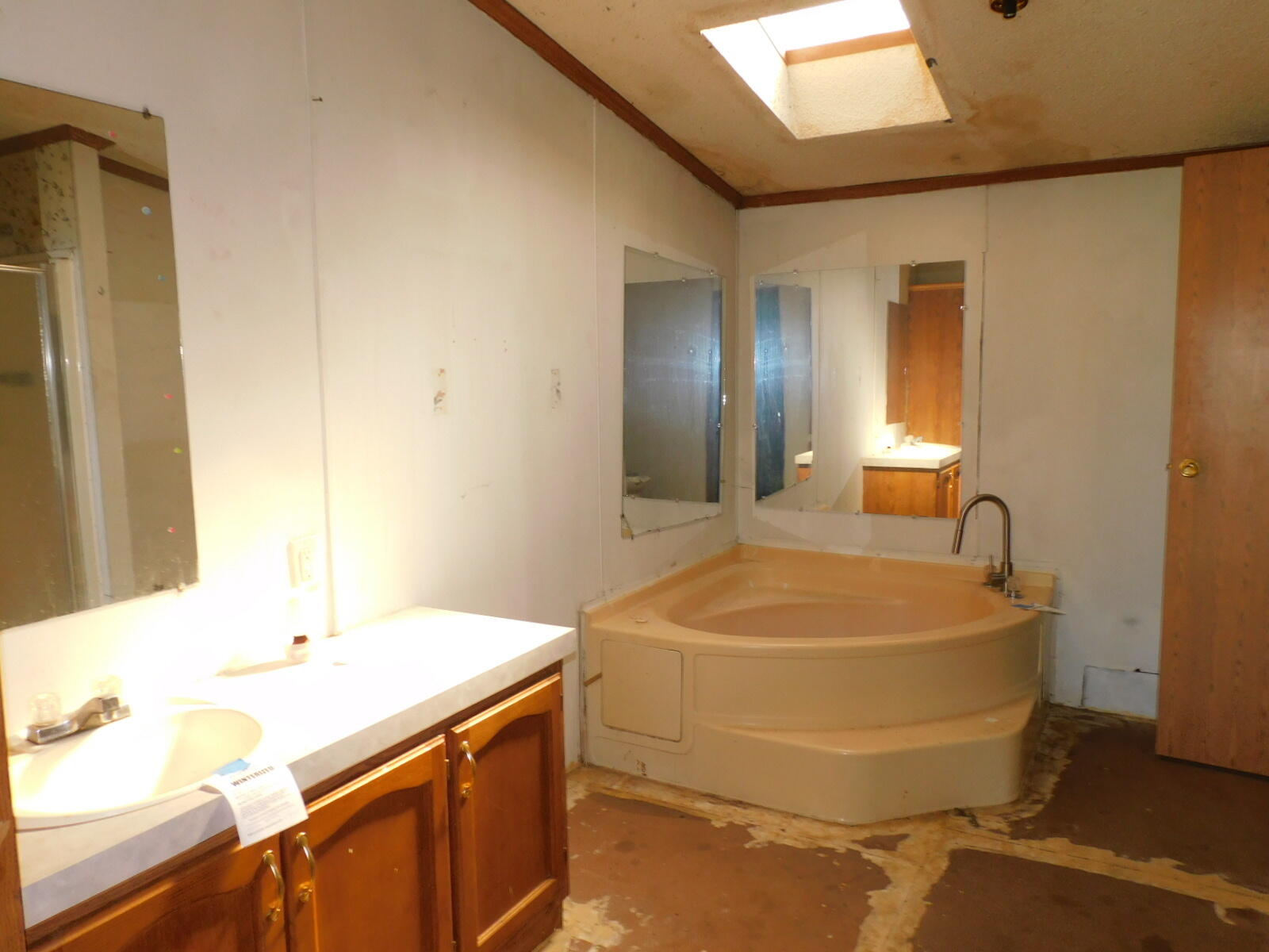 54329 Shannon Road Colon, MI 49040 - Photo 11 of 20 DSCN8636