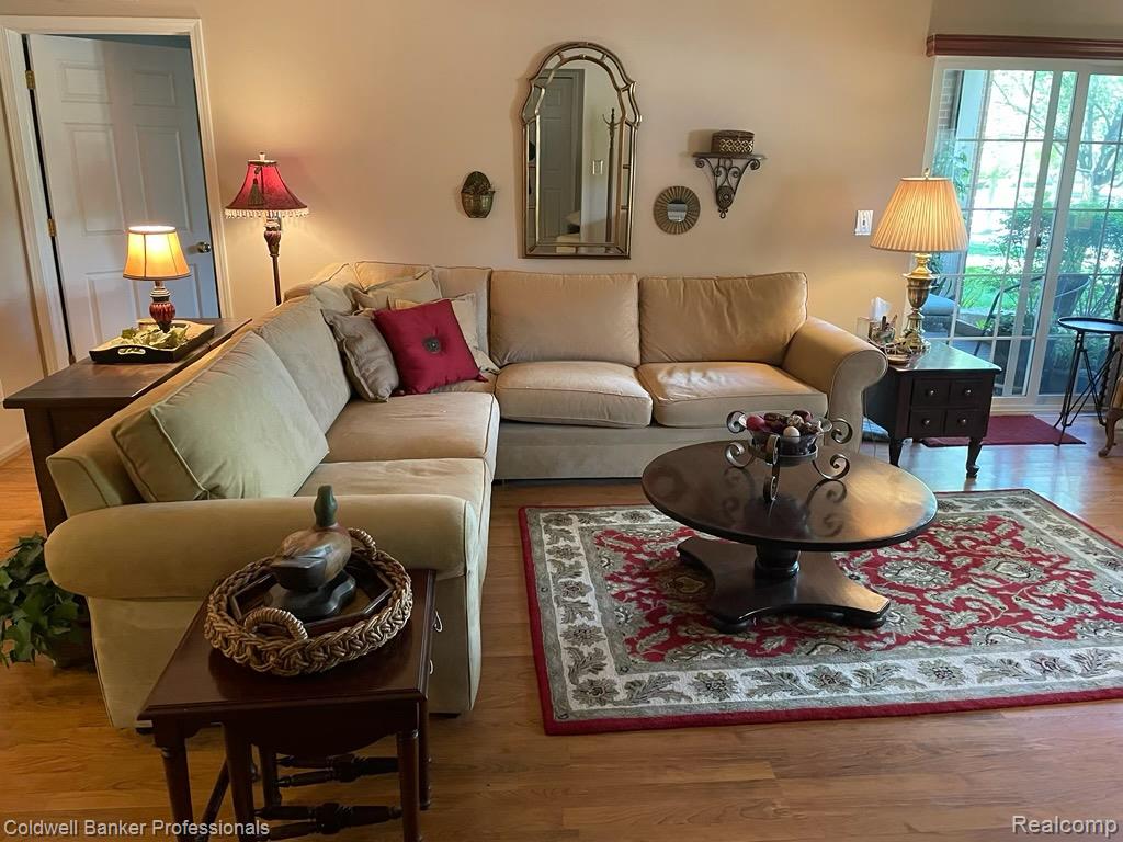5349 Brookemonte Circle Rochester, MI 48306 - Photo 16 of 44