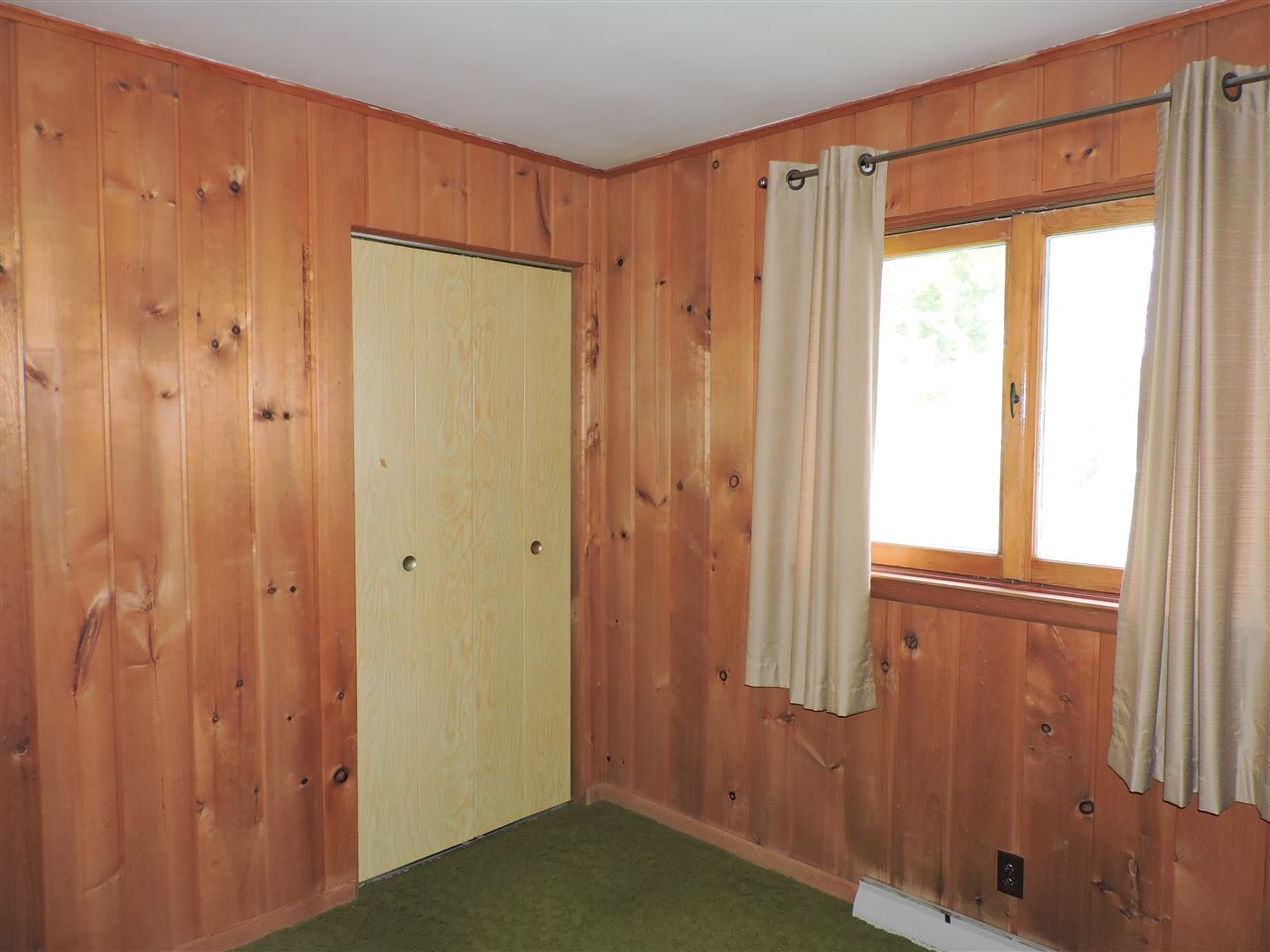1939 East Pinconning Road Pinconning, MI 48650 - Photo 16 of 31