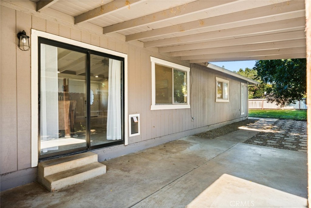 9468 Perkins Road Chico, CA 95928 - Photo 28 of 41 Covered back patio