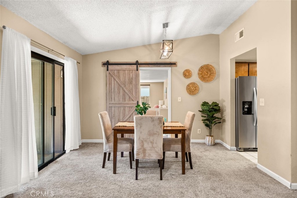 9468 Perkins Road Chico, CA 95928 - Photo 8 of 41 Dining area