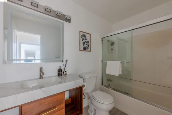 $925,000 | 1171 Compass Lane, Unit 113, Foster City, CA 94404