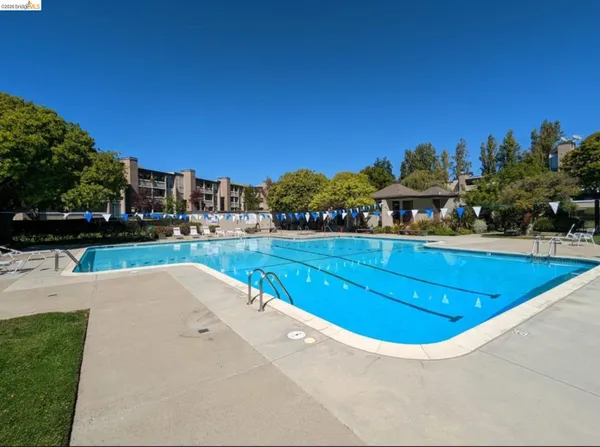 $925,000 | 1171 Compass Lane, Unit 113, Foster City, CA 94404