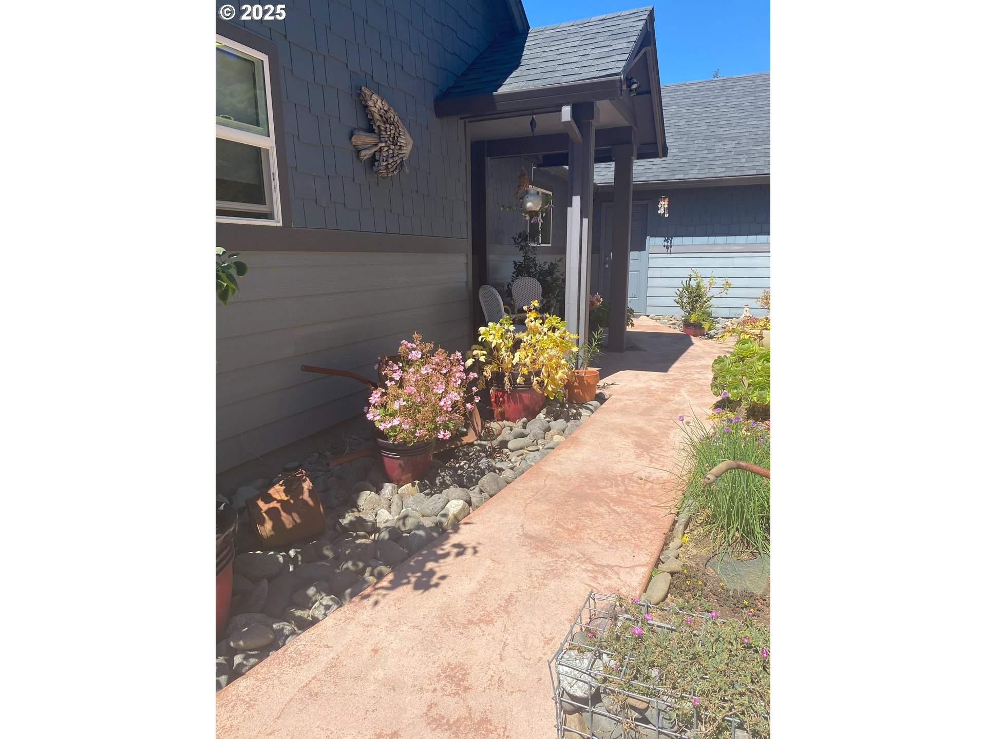 97168 Henderson Road Brookings, OR 97415 - Photo 9 of 47 Gallery Image 9