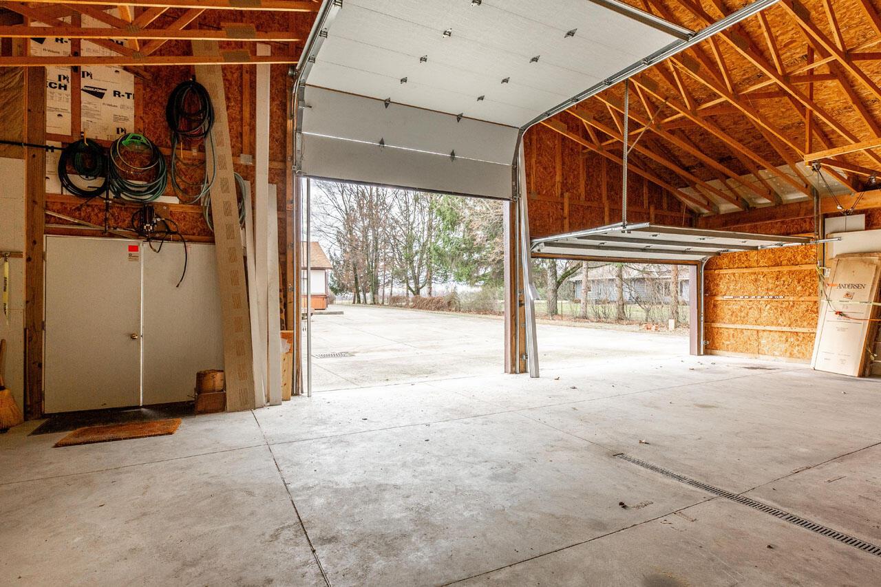 3744 Hazelton-Etna Road Southwest Pataskala, OH 43062 - Photo 49 of 87 14’H x 12’W overhead door, 7’H x 16’ W overhead door, & 6’8”H x 6’W double walk-thru door.