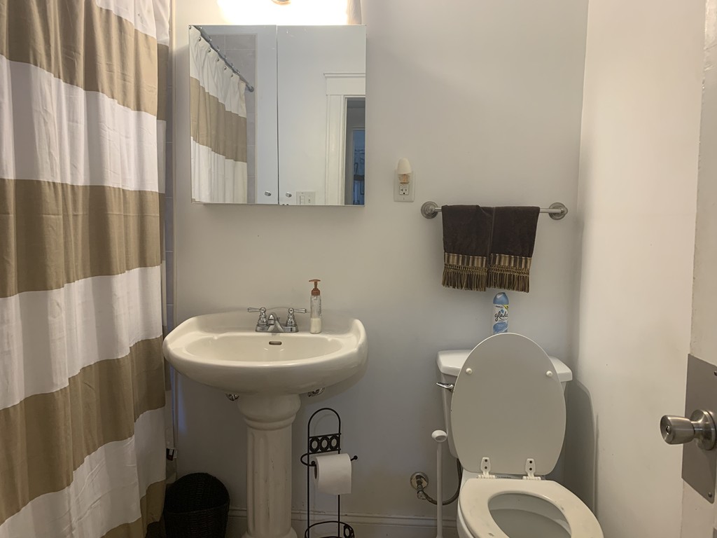 16 Tennis Road Boston, MA 02126 - Photo 9 of 10 Gallery Image 9