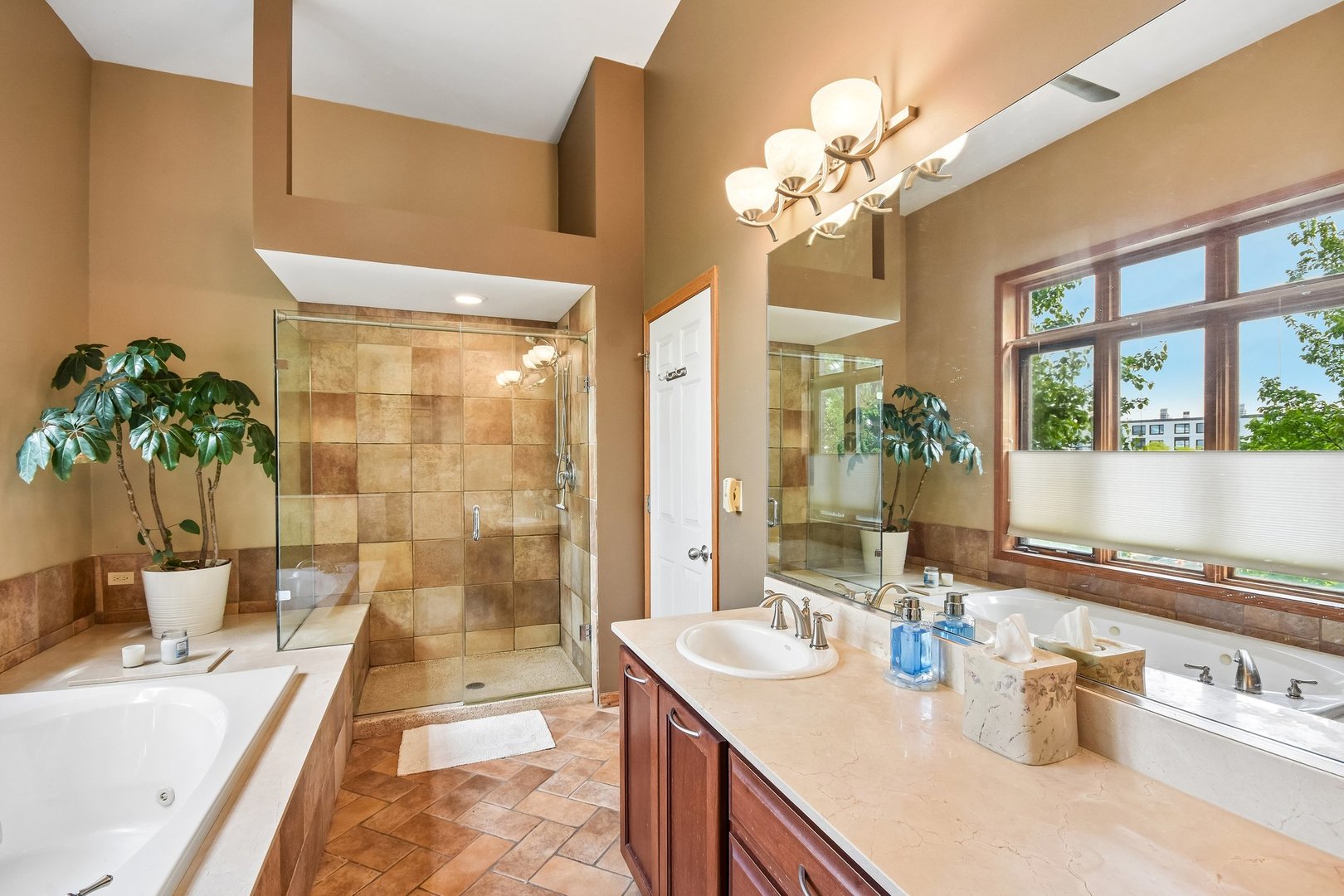 1326 West Grenshaw Street, Unit 3 Chicago, IL 60607 - Photo 23 of 46 Gallery Image 23