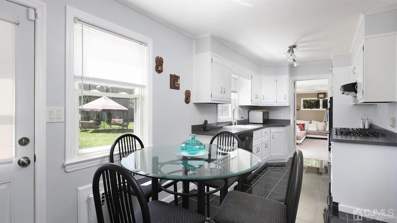 99 Lancaster Road Colonia, NJ 07067 - Photo 14 of 31 Gallery Image 14