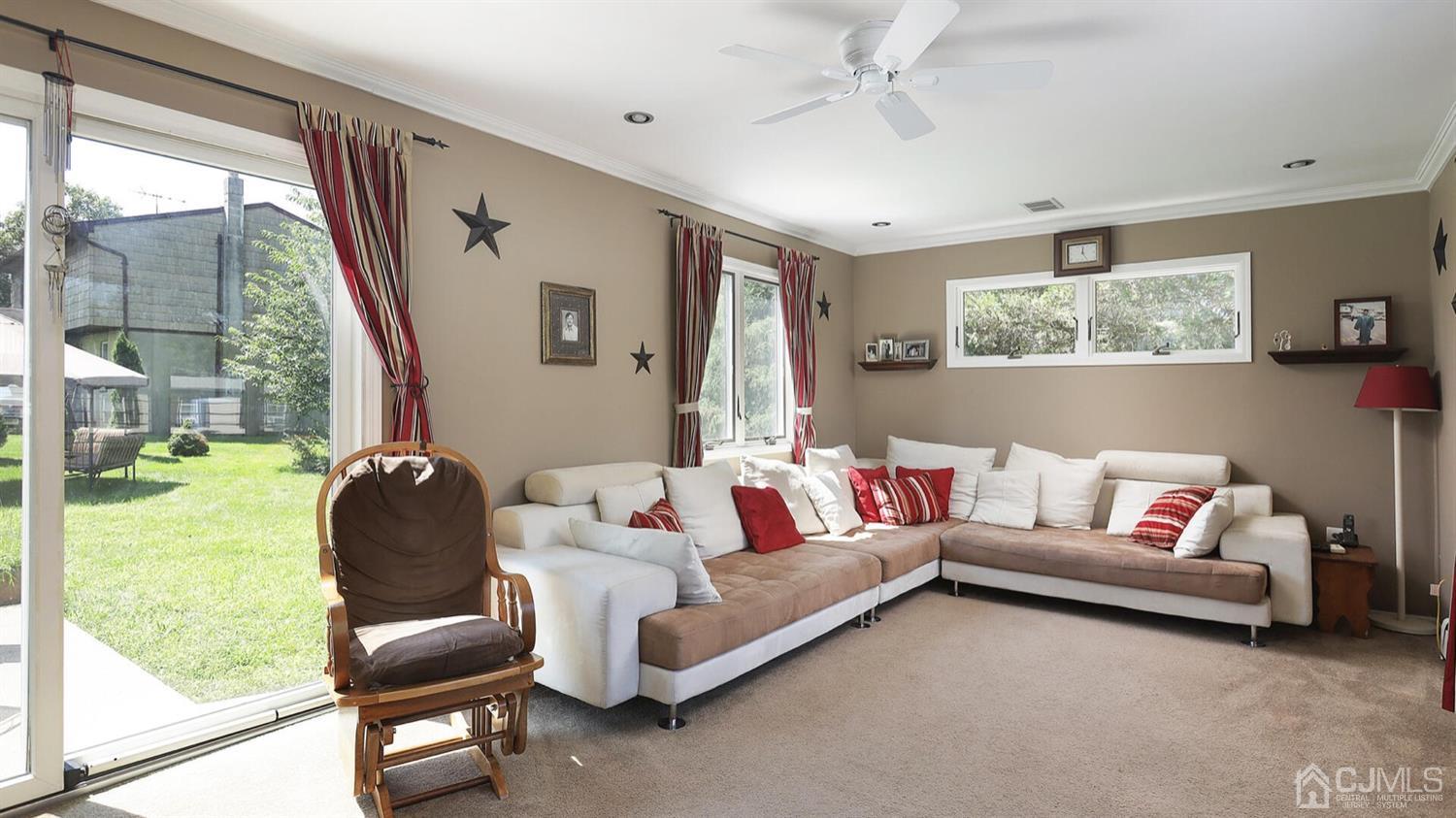 99 Lancaster Road Colonia, NJ 07067 - Photo 20 of 31 Gallery Image 20