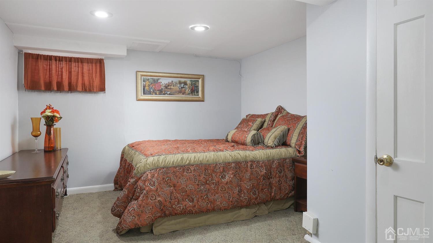 99 Lancaster Road Colonia, NJ 07067 - Photo 24 of 31 Gallery Image 24