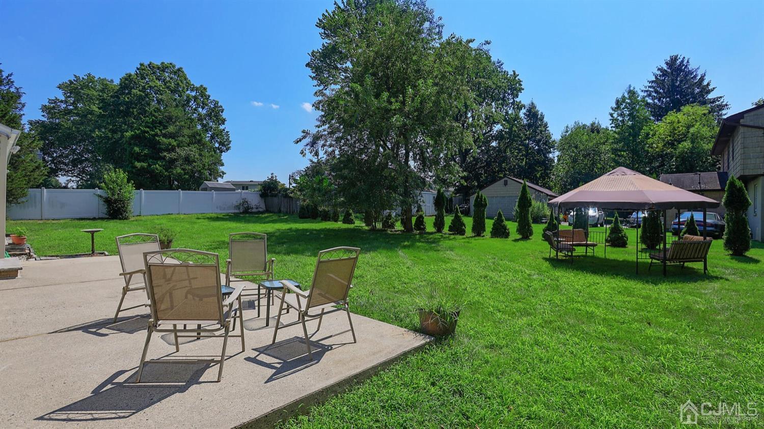 99 Lancaster Road Colonia, NJ 07067 - Photo 25 of 31 Gallery Image 25