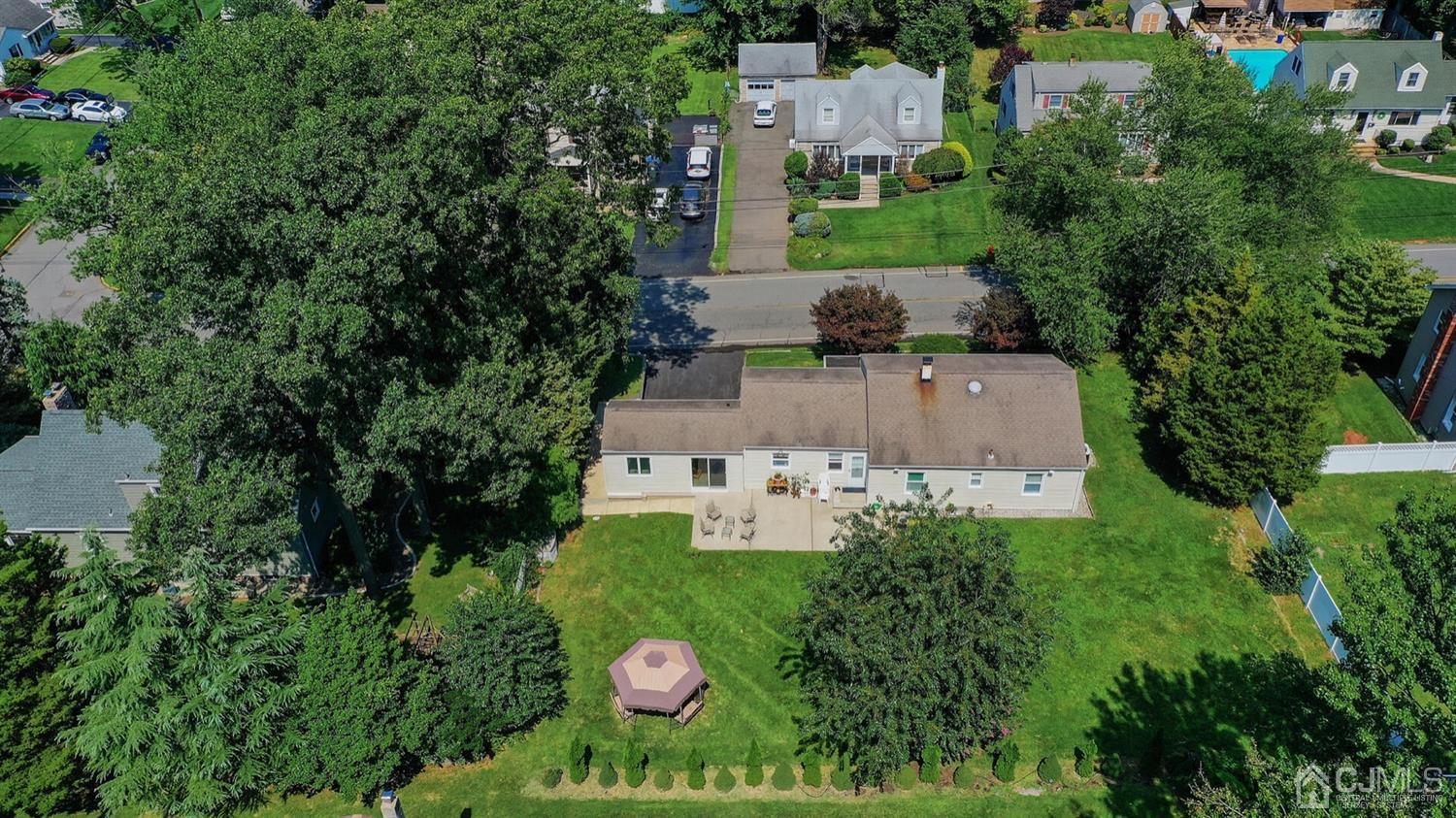 99 Lancaster Road Colonia, NJ 07067 - Photo 29 of 31 Gallery Image 29