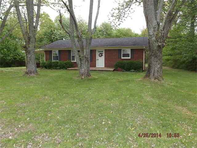 591 Florence Pulaski Road Leoma, TN 38468 - Photo 10 of 12 a front view of house with yard and green space