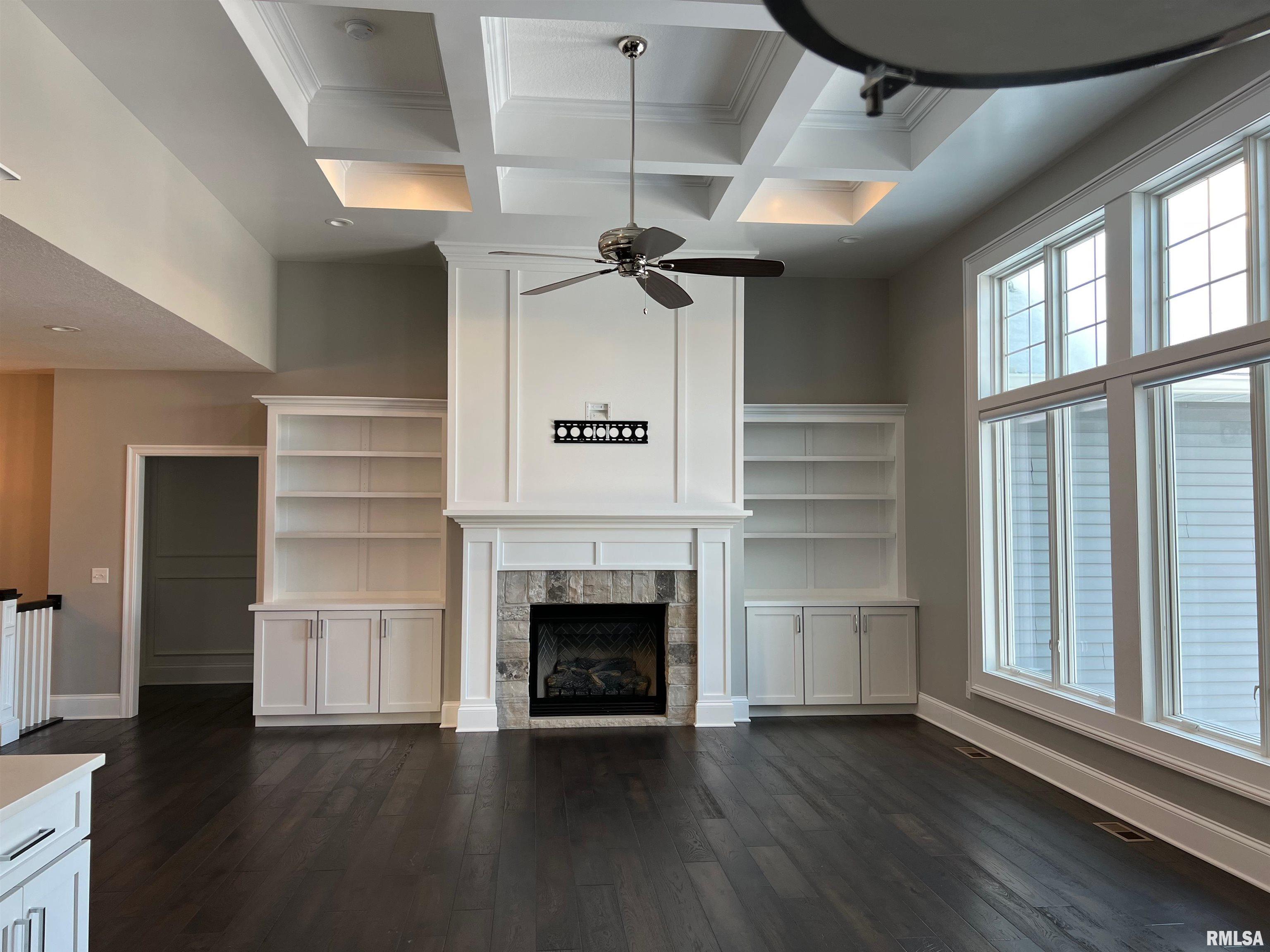 6314 Forest Road Davenport, IA 52807 - Photo 2 of 11 Gallery Image 2