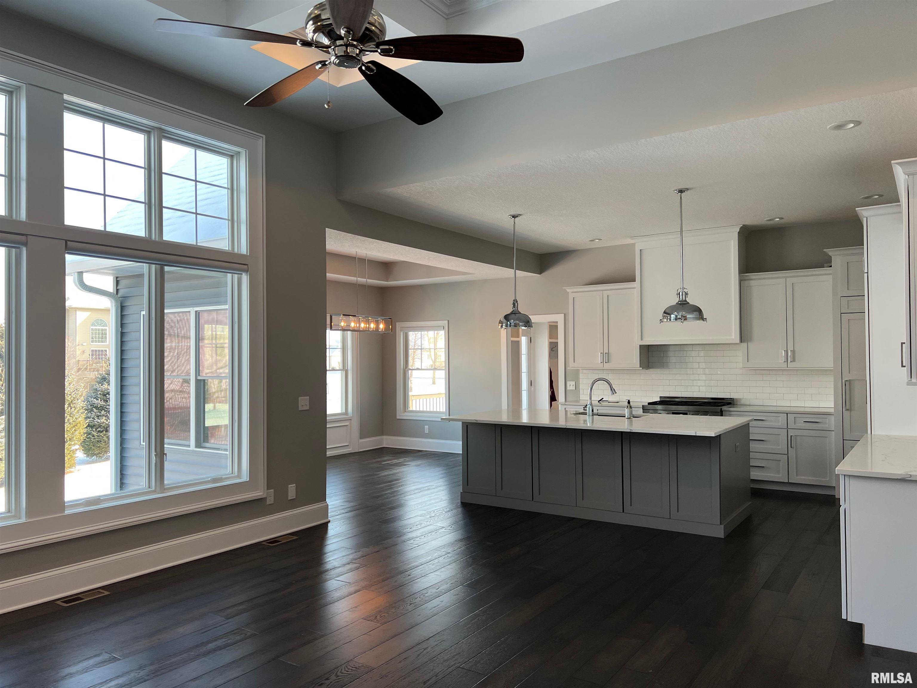 6314 Forest Road Davenport, IA 52807 - Photo 3 of 11 Gallery Image 3