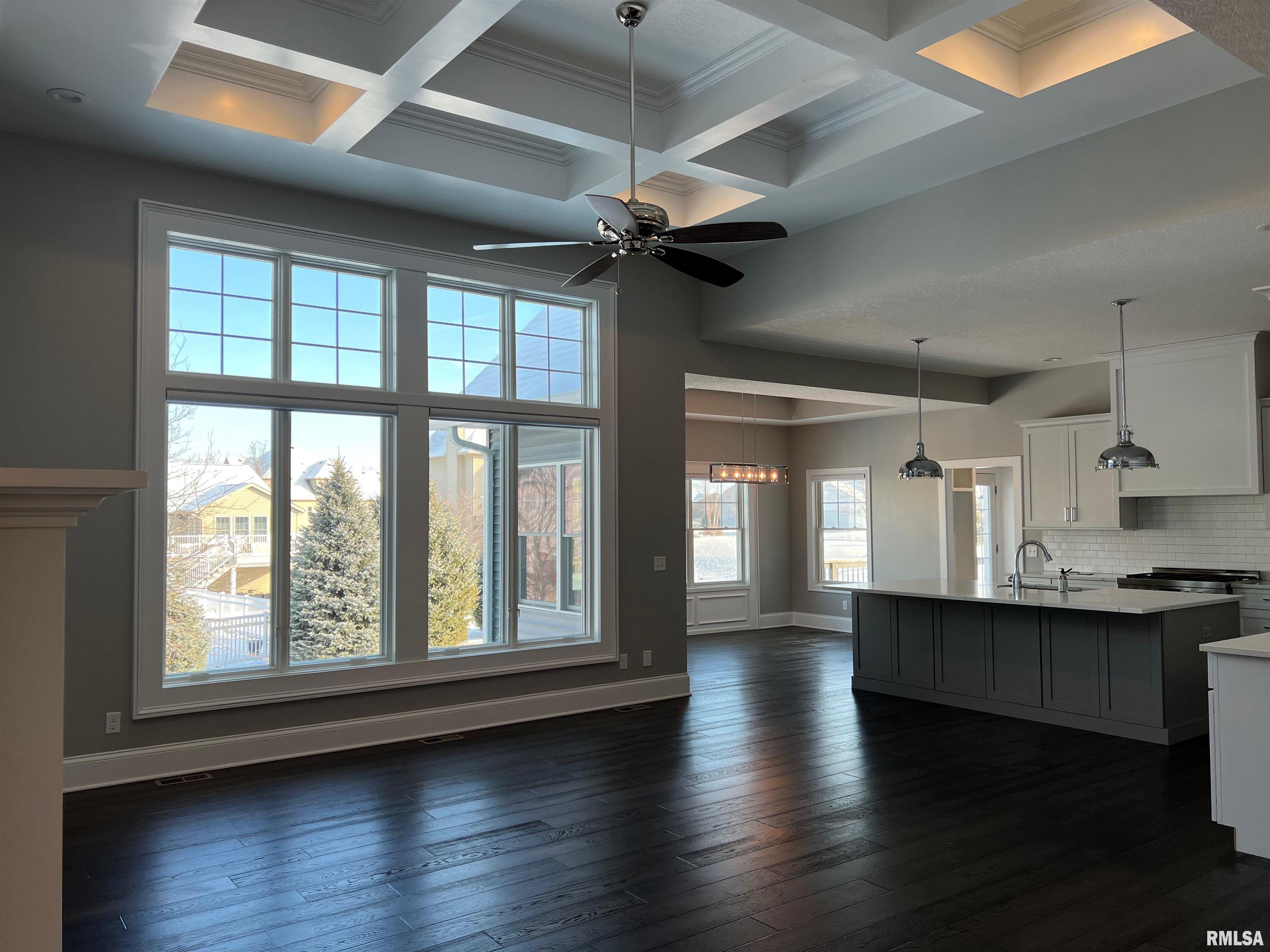 6314 Forest Road Davenport, IA 52807 - Photo 4 of 11 Gallery Image 4