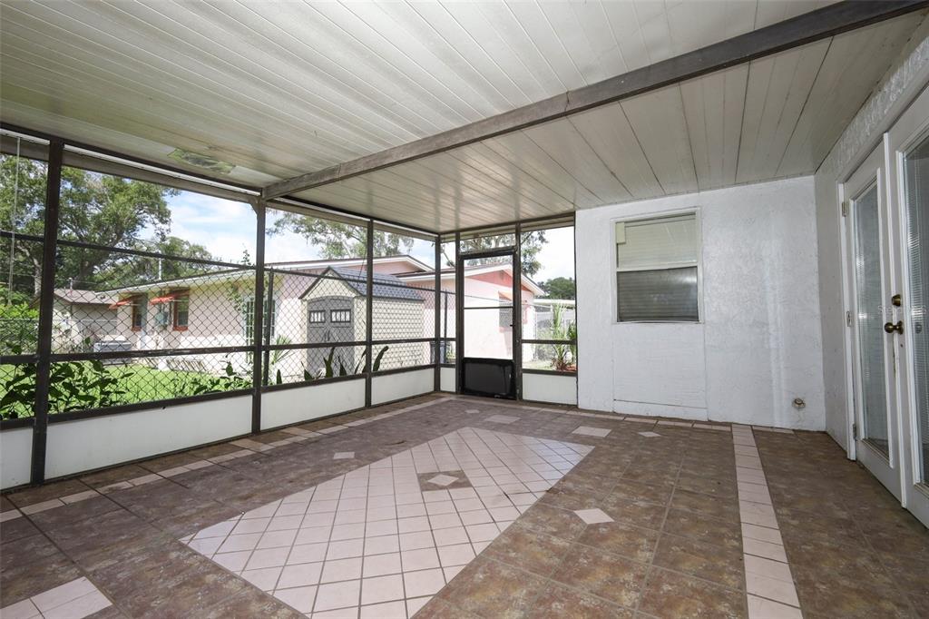 124 Salem Street Altamonte Springs, FL 32701 - Photo 5 of 45 a view of a porch
