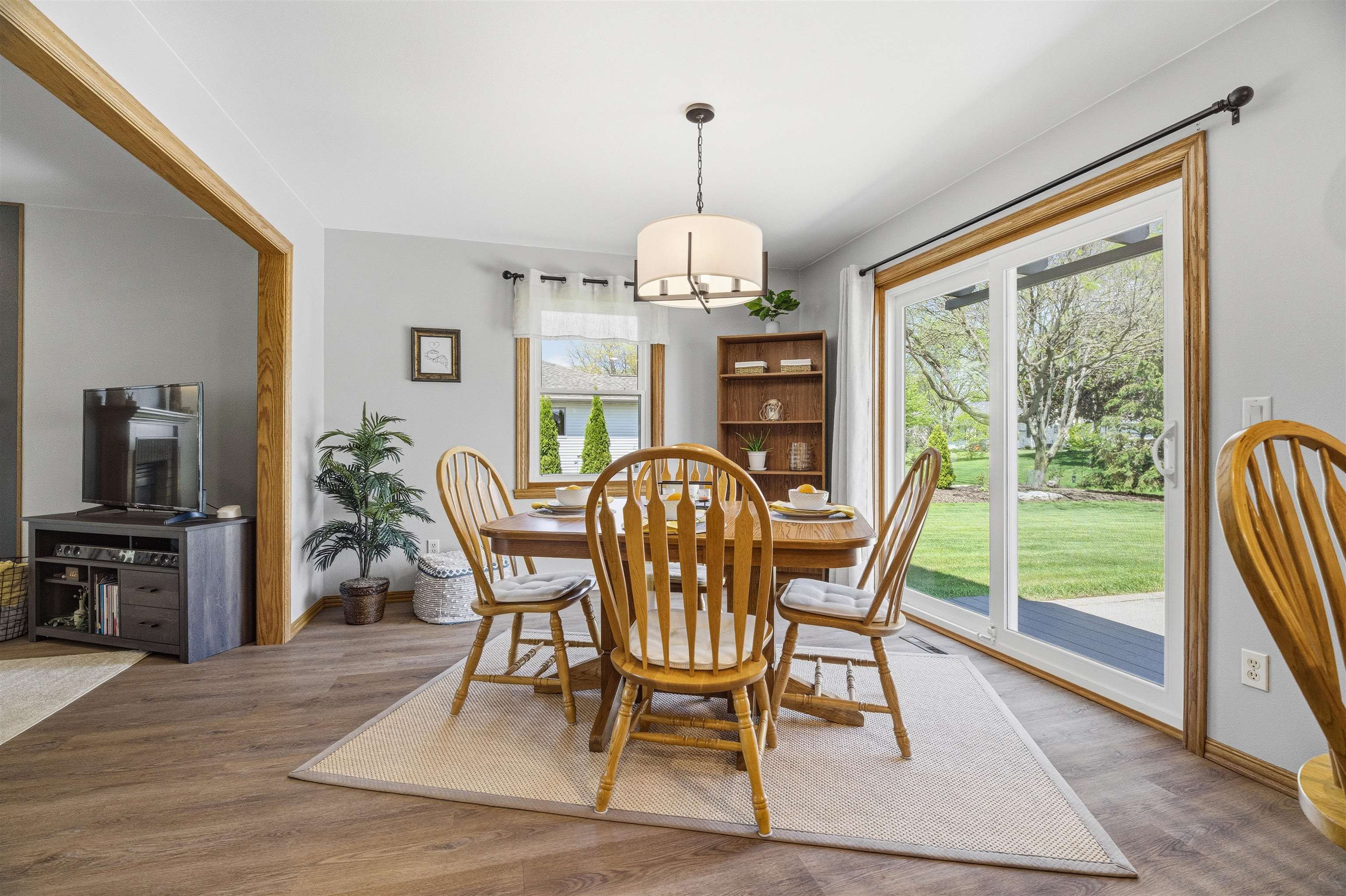 N124 Barberry Lane Appleton, WI 54915 - Photo 7 of 42