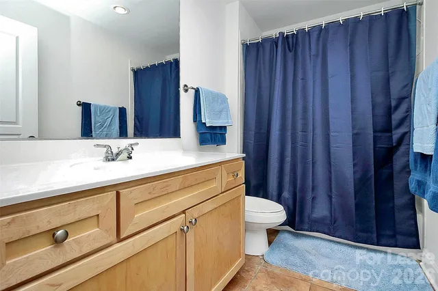 $2,100 | 1315 East Boulevard, Unit 309, Charlotte, NC 28203