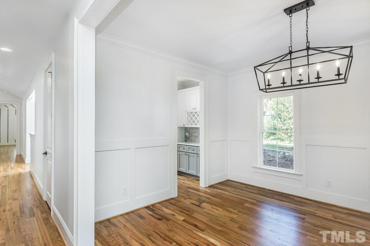2622 Bedford Avenue Raleigh, NC 27607 - Photo 3 of 24 Gallery Image 3