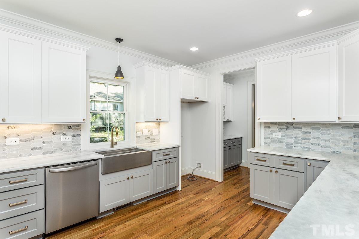 2622 Bedford Avenue Raleigh, NC 27607 - Photo 8 of 24 Gallery Image 8