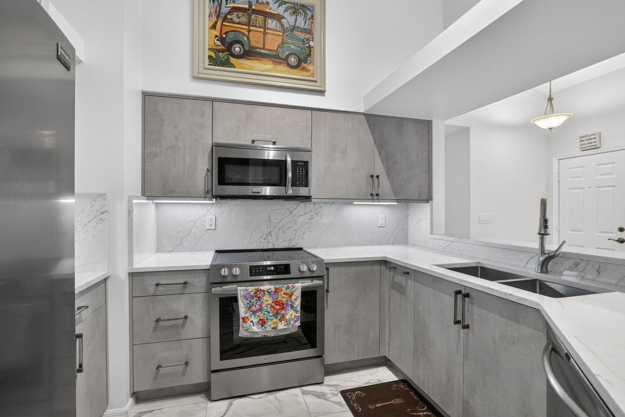 2097 Bonisle Circle Riviera Beach, FL 33418 - Photo 5 of 35 Kitchen Area