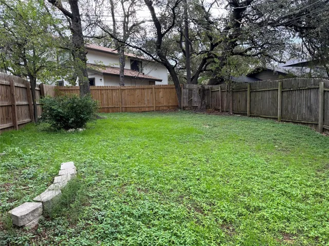 $1,850 | 8111 Baywood Drive, Unit A, Austin, TX 78759