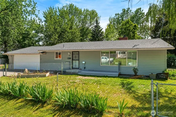 $469,000 | 708 Alvarado Terrace, Walla Walla, WA 99362
