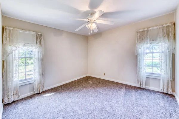 $1,274,500 | 21530 Tiburcio Avenue, Laton, CA 93242