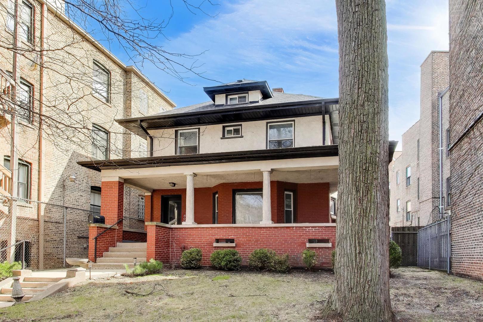 a front view of a house