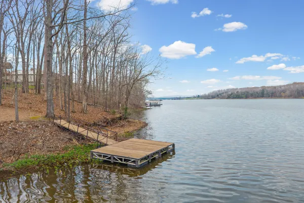 $529,000 | 706 Breckinridge Point, Cadiz, KY 42211
