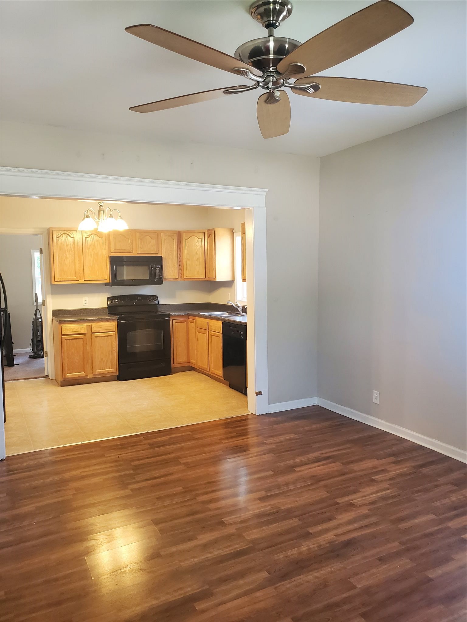 314 East 16th Street Bedford, IN 47421 - Photo 6 of 14 Gallery Image 6